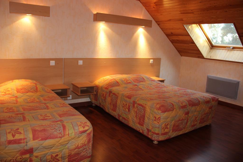 Hotel Restaurant Logis La Meridienne 앙글라즈드상플로어 객실 사진