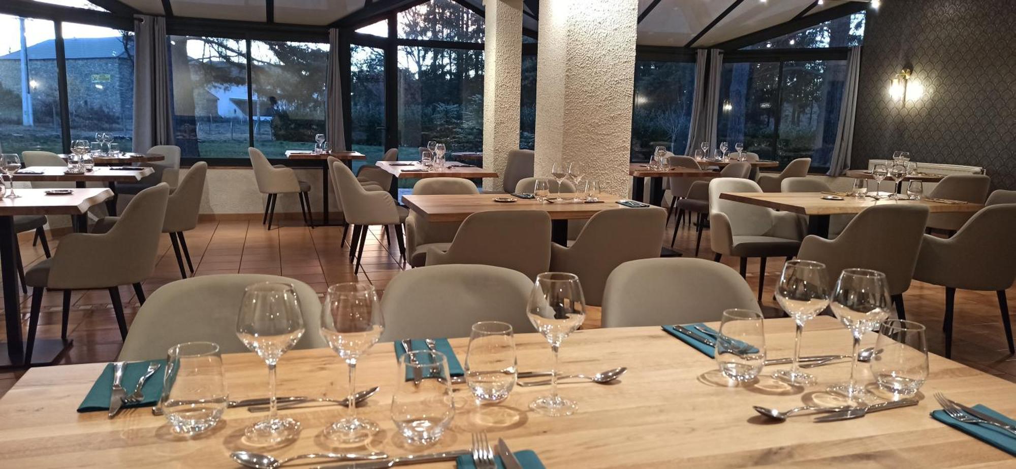 Hotel Restaurant Logis La Meridienne 앙글라즈드상플로어 외부 사진